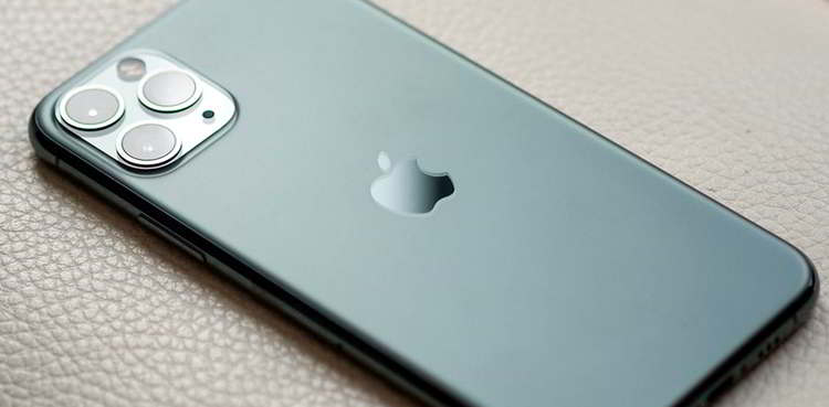 Iphone 11 Imagen del acabado trasero de un Iphone 11 como ayuda para comprar un móvil nuevo